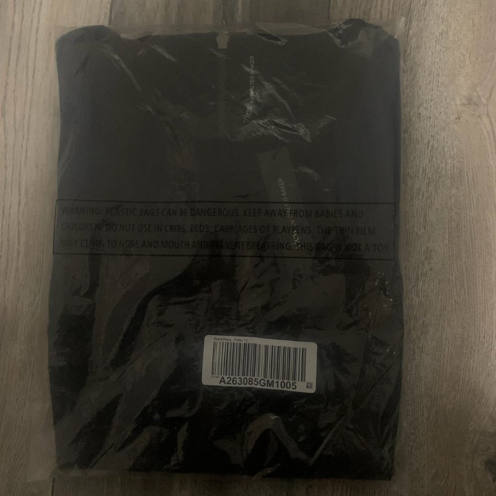 *NWT VIEW WALTER BAKER BLACK/NAVY SCUBA DRESS - Picture 14 of 15